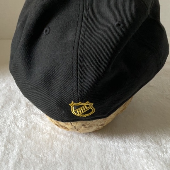 New Era Black and Yellow Cap Boston bruins NHL - Picture 5 of 7